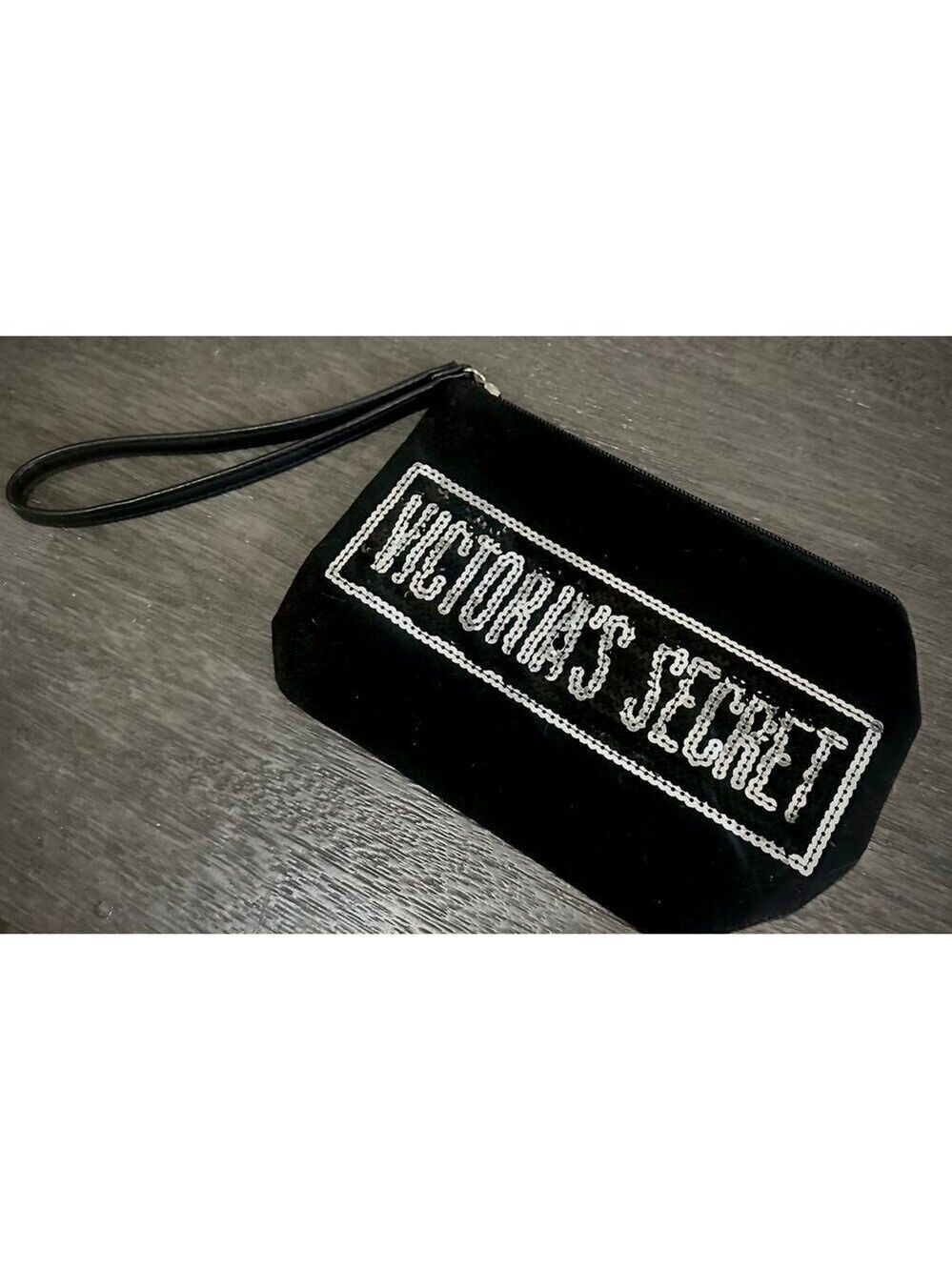 Victoria Secret Black Sequin Clutch Wristlet - Picture 2 of 4